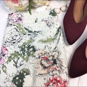 ANN TAYLOR White Floral Eyelet Spring Summer Skirt